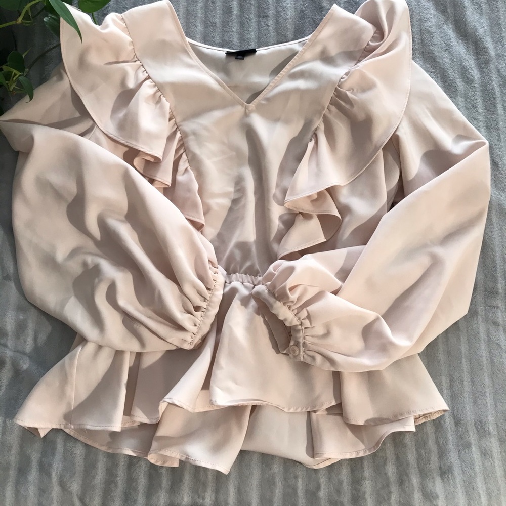 Light Peach top